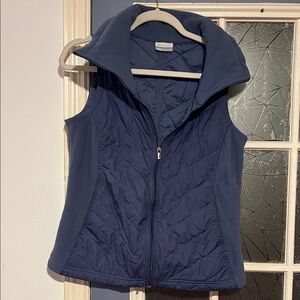 Columbia Women's Blue Quilted Vest size small